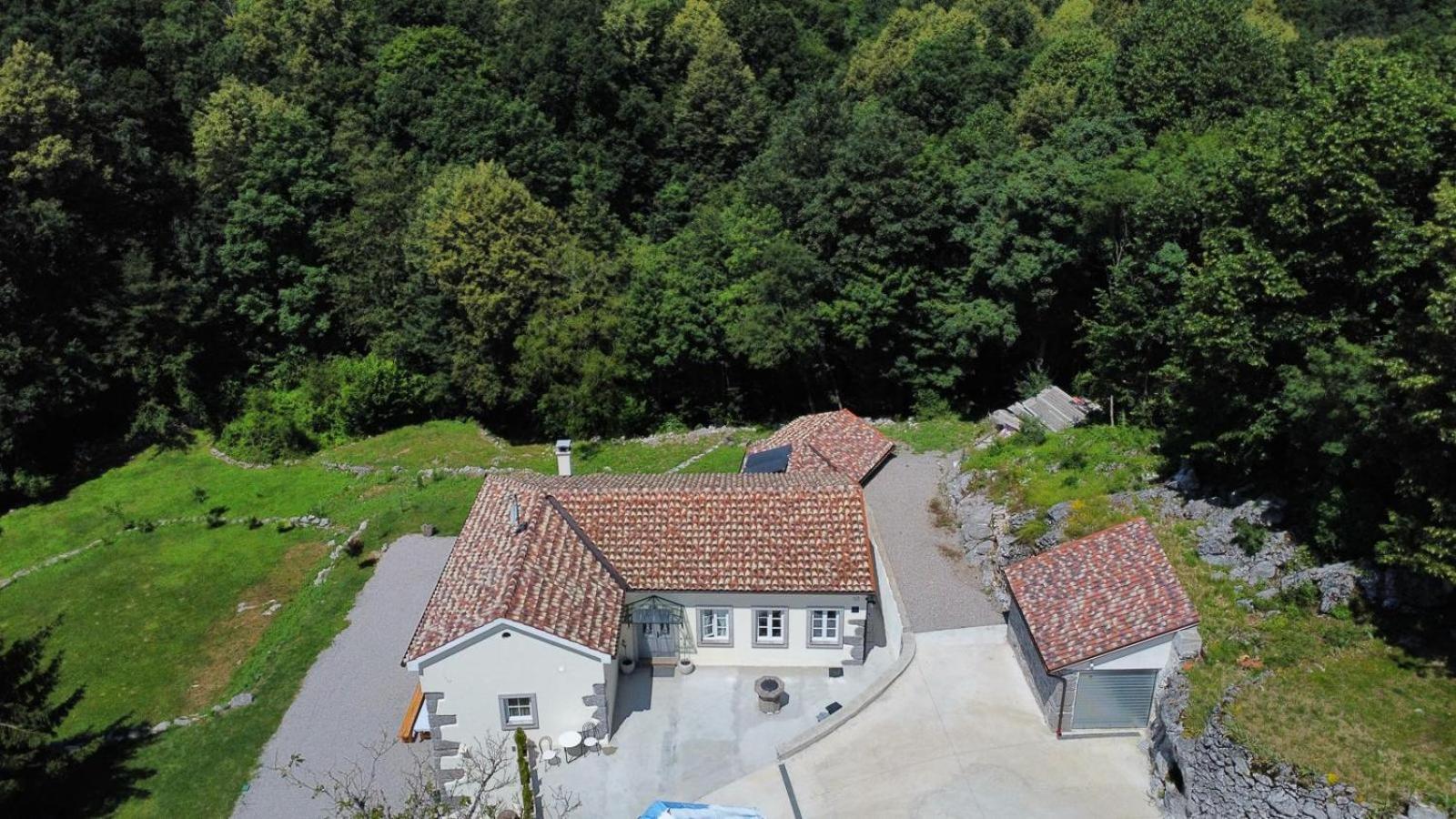 Villa Stancija Kavali Stone House, Zvoneca-奥帕提亚 外观 照片